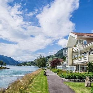 Hotel Loenfjord Loen